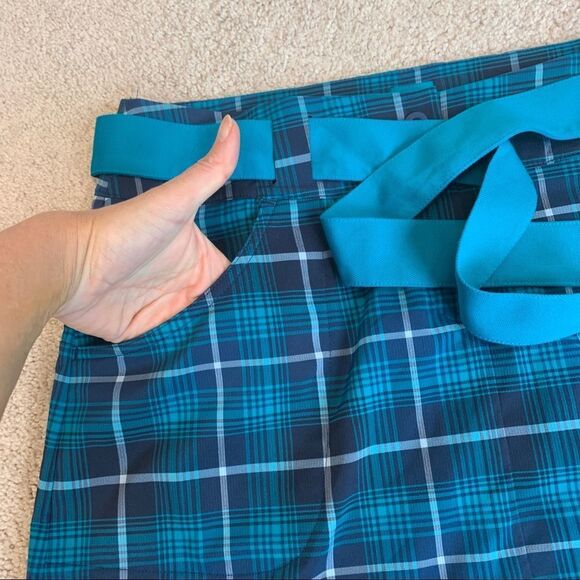 Nike golf blue plaid check skirt Sz 10 NWOT belted pockets - Picture 5 of 11